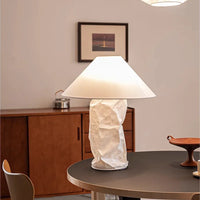 Lampe sur pied en fer et tissu pour salon – Armonéa