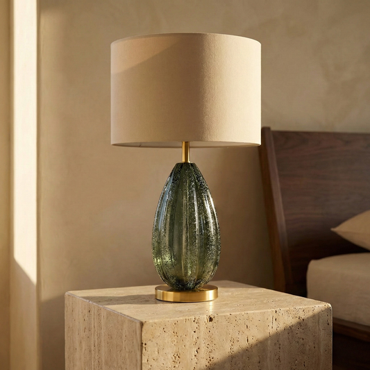 Design-Tischlampe aus bernsteinfarbenem Glas & Metall – Prisma