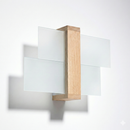 Scandinavische wandlamp van natuurlijk hout – Model Norveas