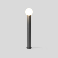 Lampe de jardin sphérique LED en métal noir – Orbiron