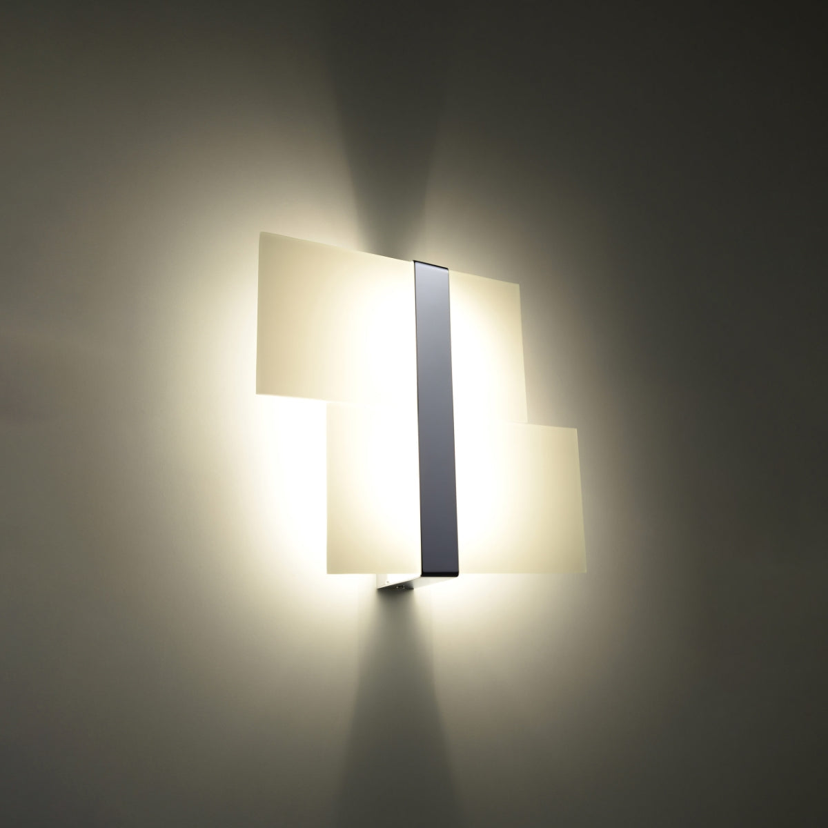Wall Sconce Aureliss photo 4 | Luxarmonie