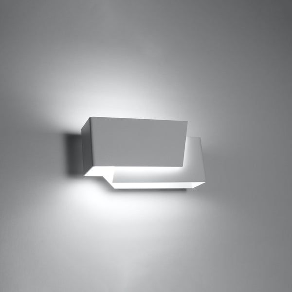 Minimalist white wall light – Elarion model
