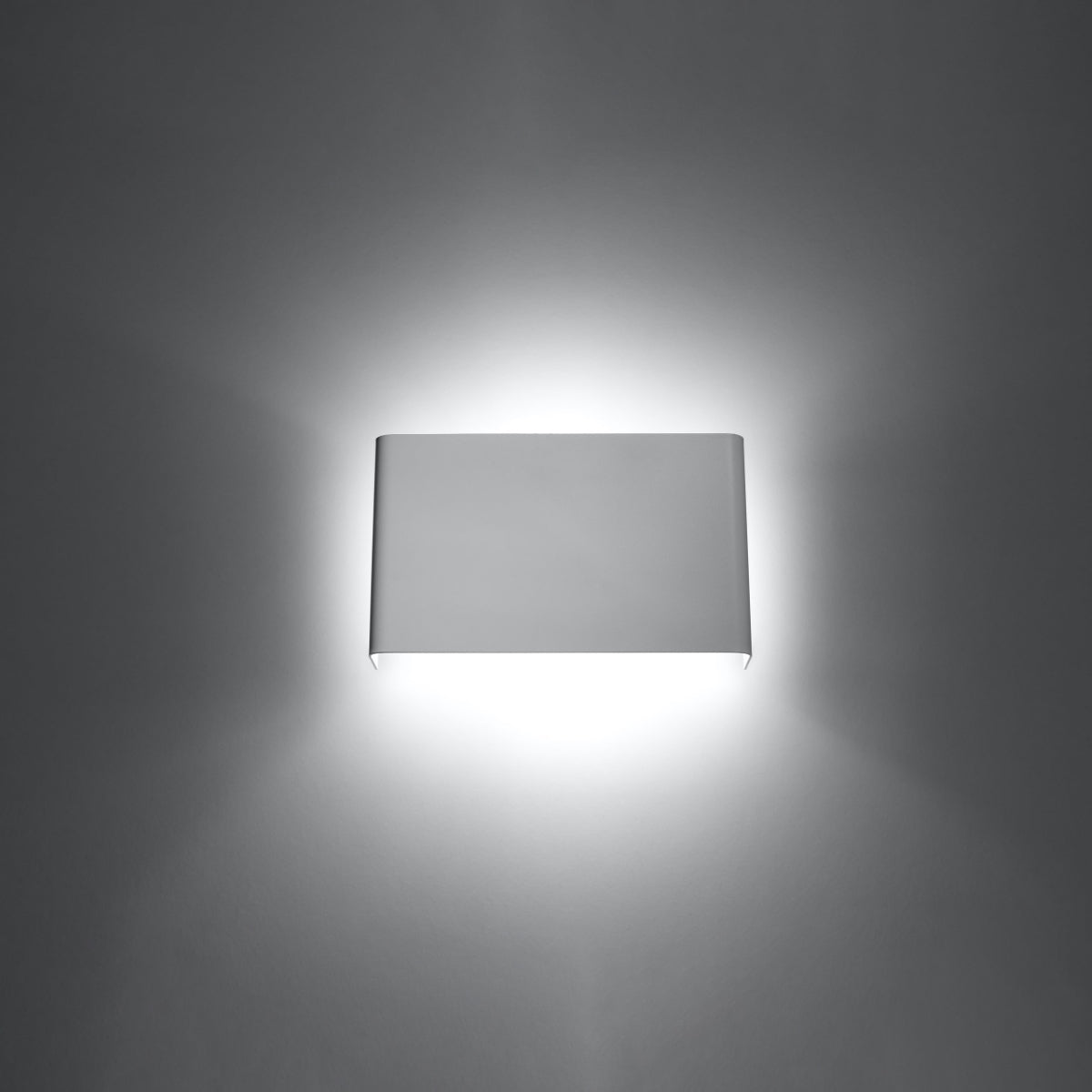 Modern white steel wall light – Neravia model