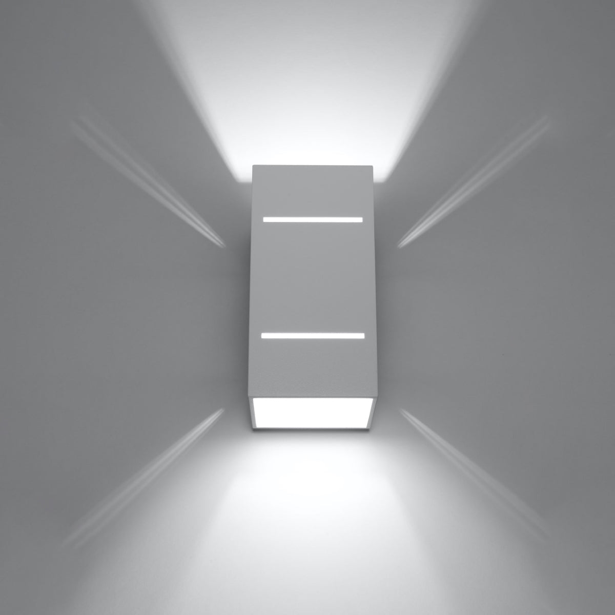 Modern white aluminum wall light – Artheon model