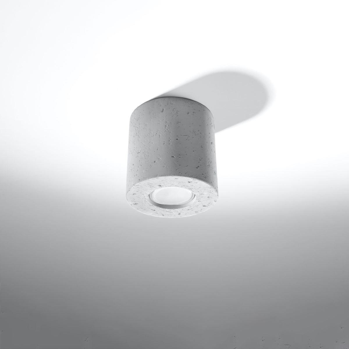 Industriële grijze betonnen plafondlamp woonkamer – Model Orphéos