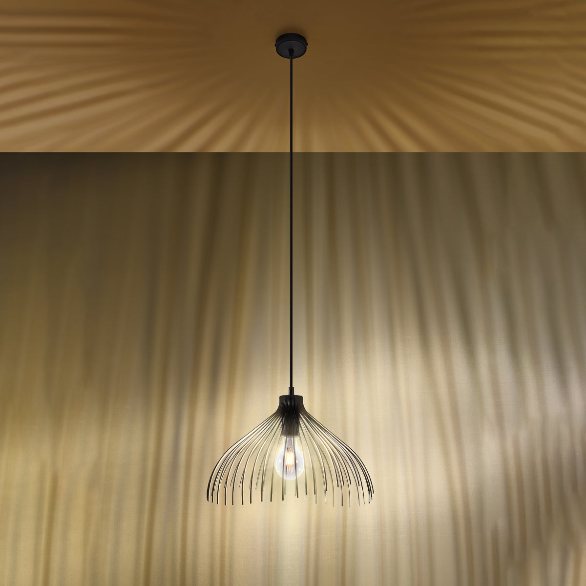 Industrial black steel pendant light – Atheris model