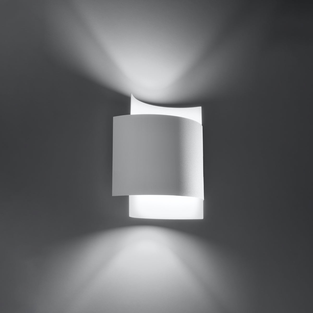 Eryndra Wall Light Model photo 4 | Luxarmonie