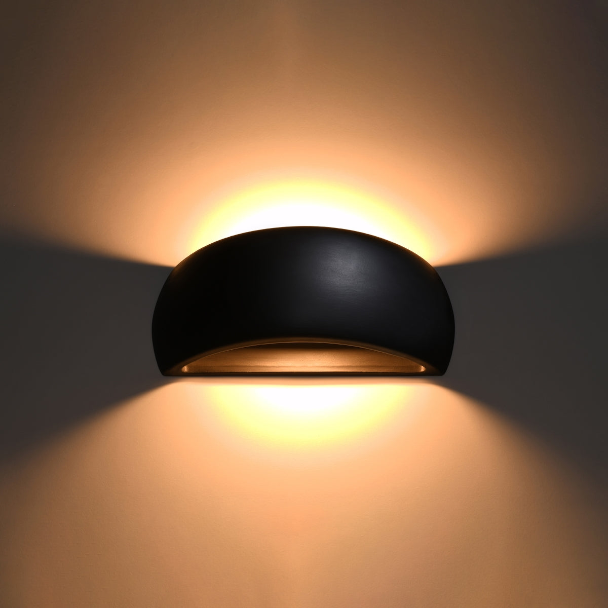 Modern black ceramic wall light – Neravos model
