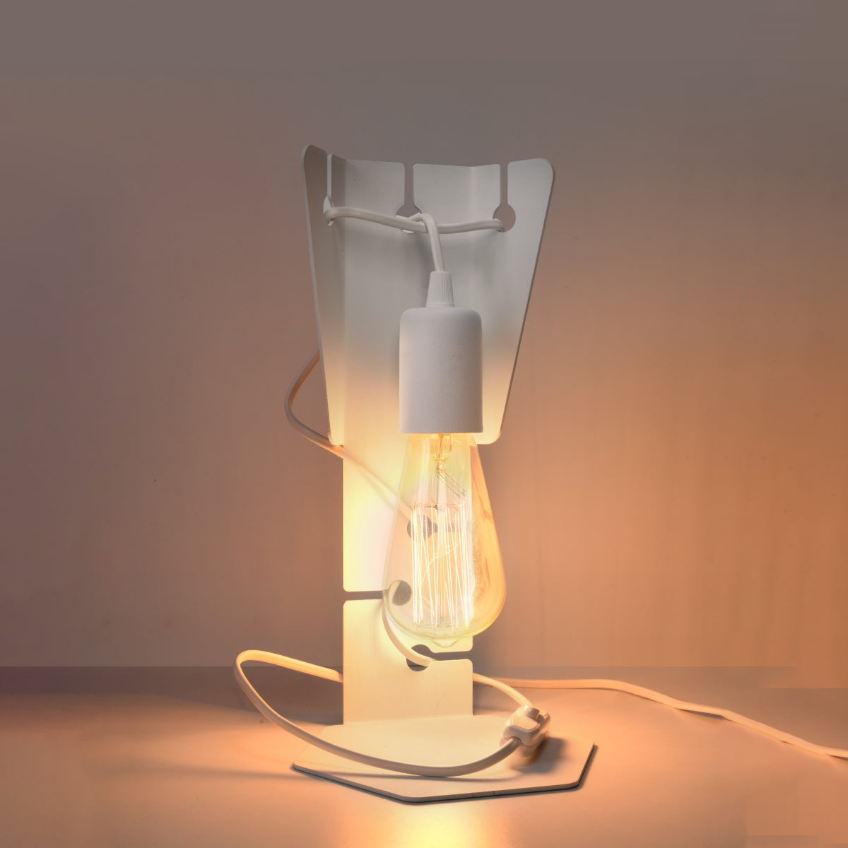 Table lamp Arkanis model photo 4 | Luxarmonie