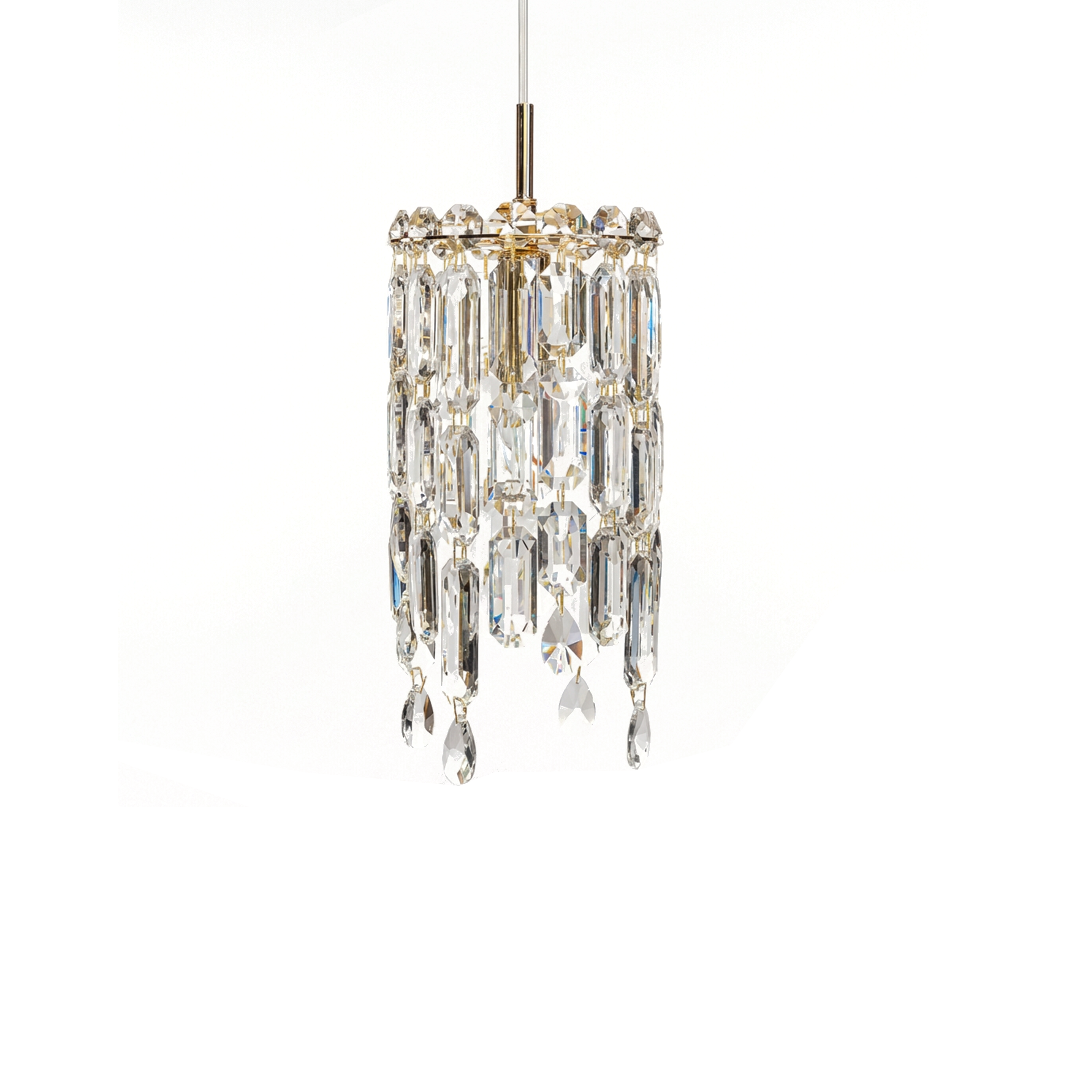 Plafonnier Design Prismes en Cristal & Ambiance Glamour – Reno