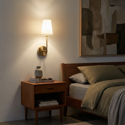 Wandlamp Interieur Chic Linnen & Gouden Metaal Kap – Lumara