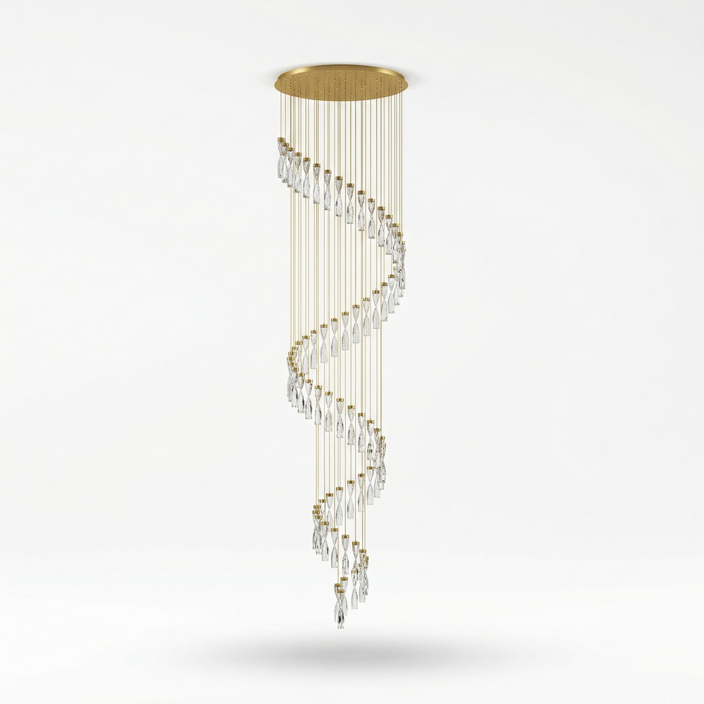 Suspension Structure Métal Doré et Cristaux Taillés – Vanta