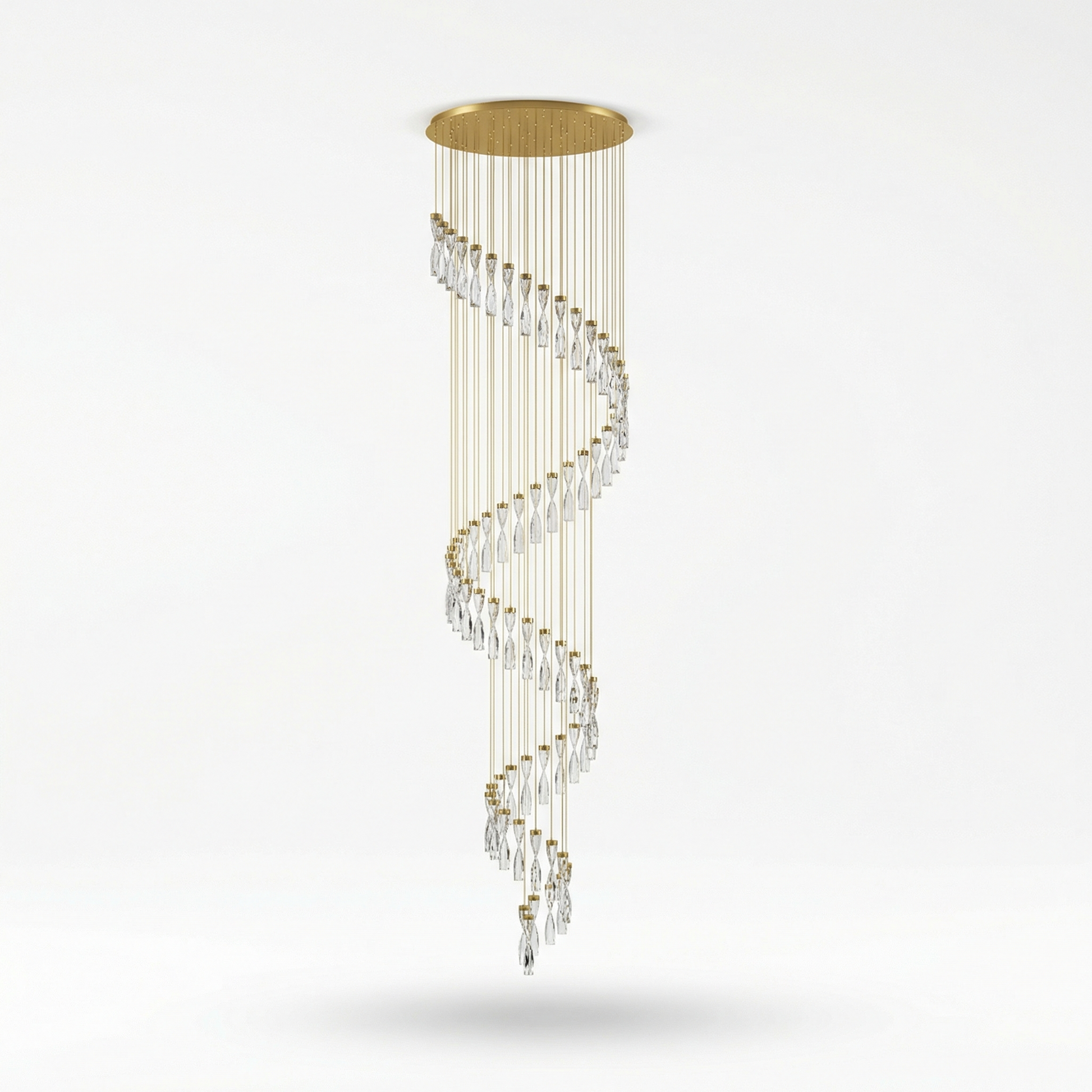 Ophanging metalen structuur verguld en geslepen kristallen – Vanta