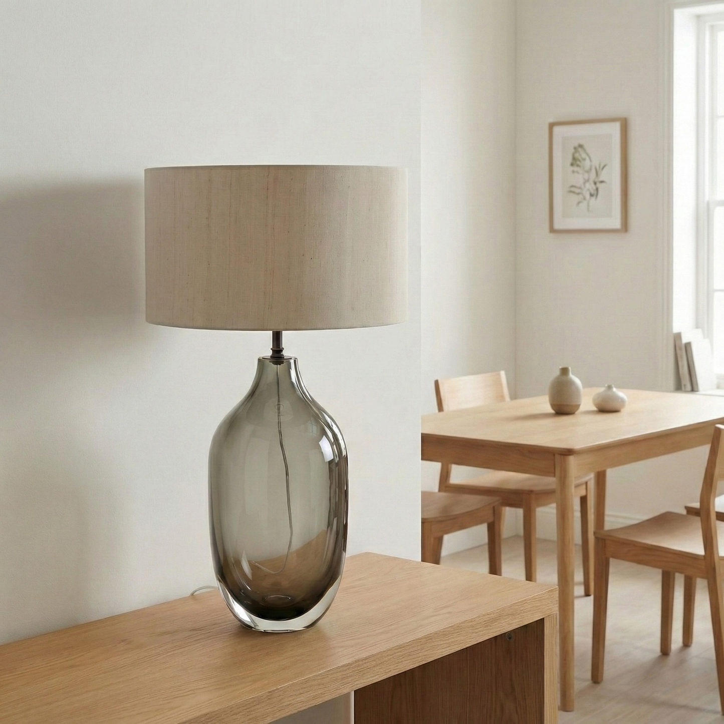 Beeldhouwende nachtkastlamp prestigieuze sfeer – Parisian Glow