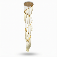 Lustre Cristal Doré pour Escalier – Cristalya