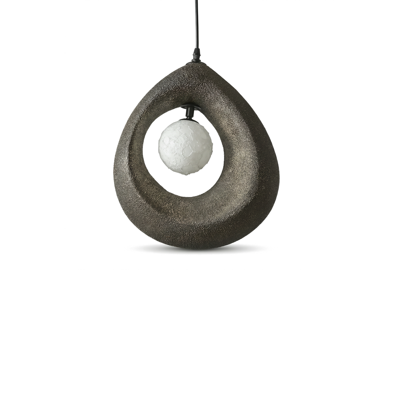 Suspension apaisante Style Wabi-Sabi Forme Galet – Lueur de Galet