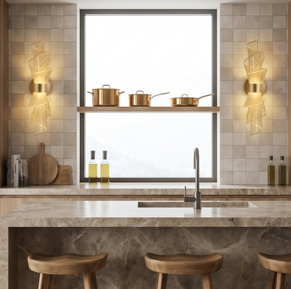Gold Metal LED Wall Light – Diceptia