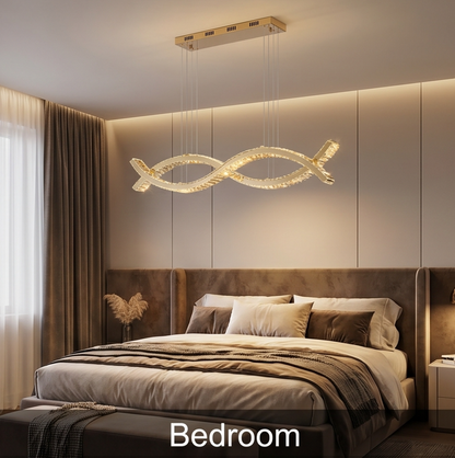Linear Crystal and Gold-Plated Steel Suspension – Evos