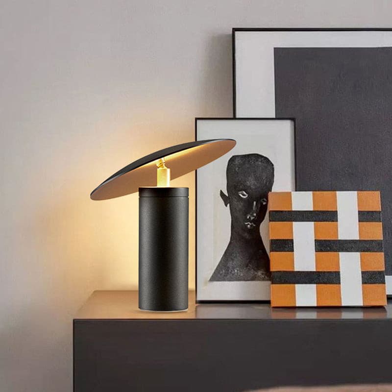 Lampe de table design scandinave en noir – Skanör