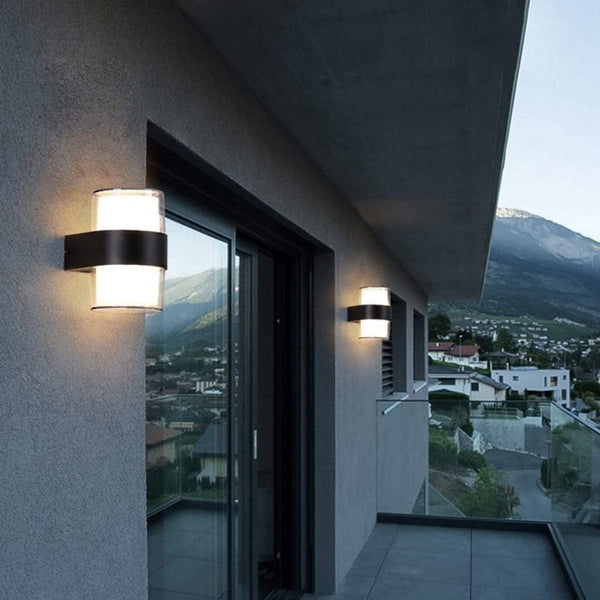 Zwarte aluminium buitenwandlamp – Myrthol