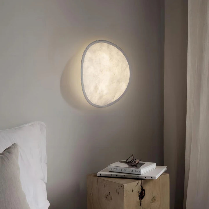 Applique murale LED en aluminium pour chambre – Zeloria