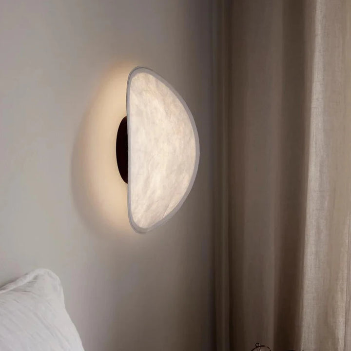 Applique murale LED en aluminium pour chambre – Zeloria