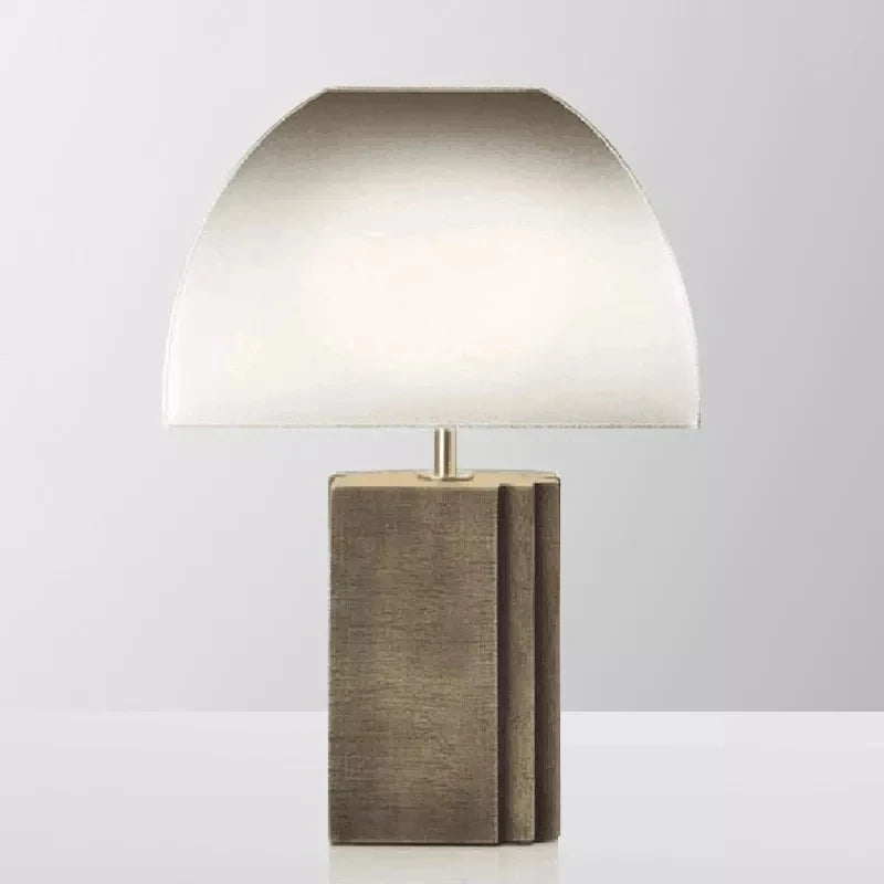 Lampe de Chevet Dimmable Contemporaine Finition Luxe et Matériaux Nobles – Luma