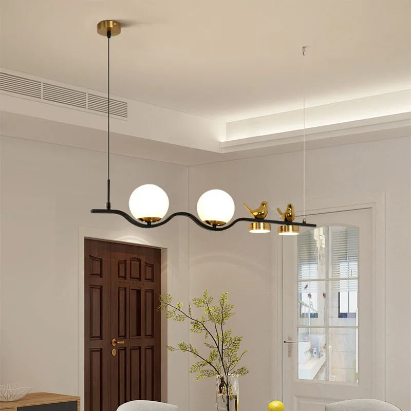 Hanglamp Twee Melkglazen Bollen & Poëtisch Duo – Mirabella