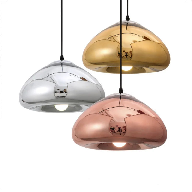 Suspension moderne dorée Aurovia avec abat-jour hémisphérique en aluminium finition miroir - vue 6