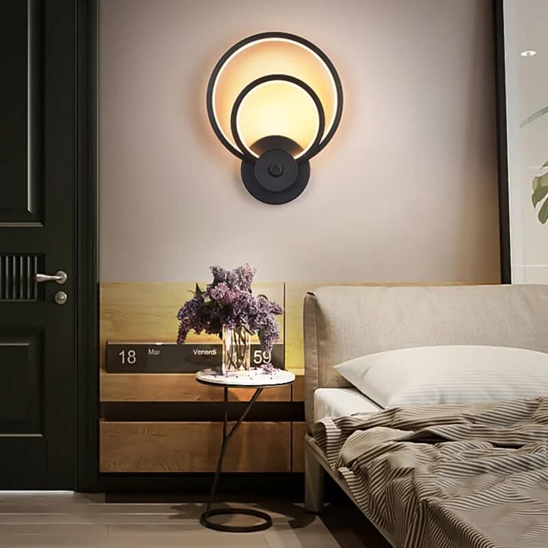 Applique Murale Contemporaine à Formes Envoûtantes – Doppio