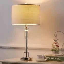 Lampe de chevet contemporaine Lunara en cristal et acier avec abat-jour tissu blanc - vue 8