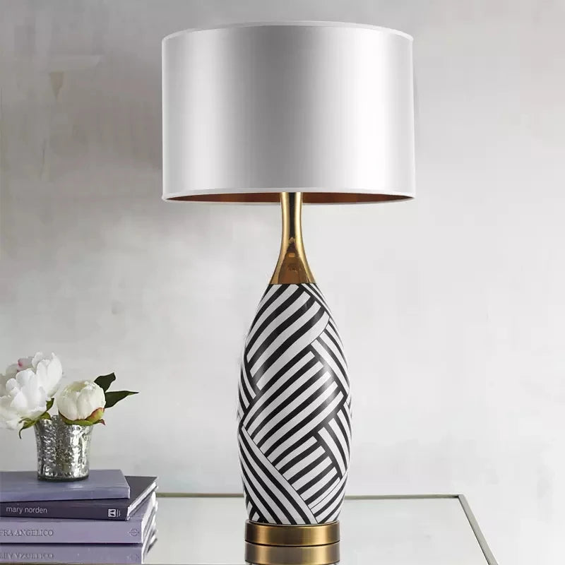 Lampe de table Dimmable Chic au Style Moderne et Sauvage – Zebra