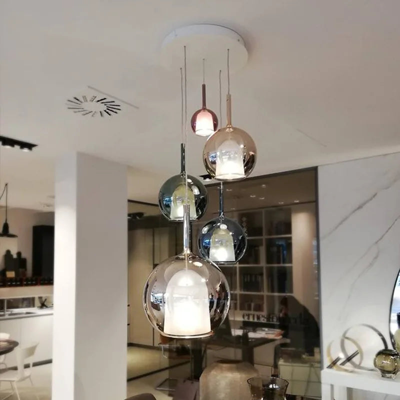 Glazen bubbel hanglamp voor restaurants en trappen – Calyra