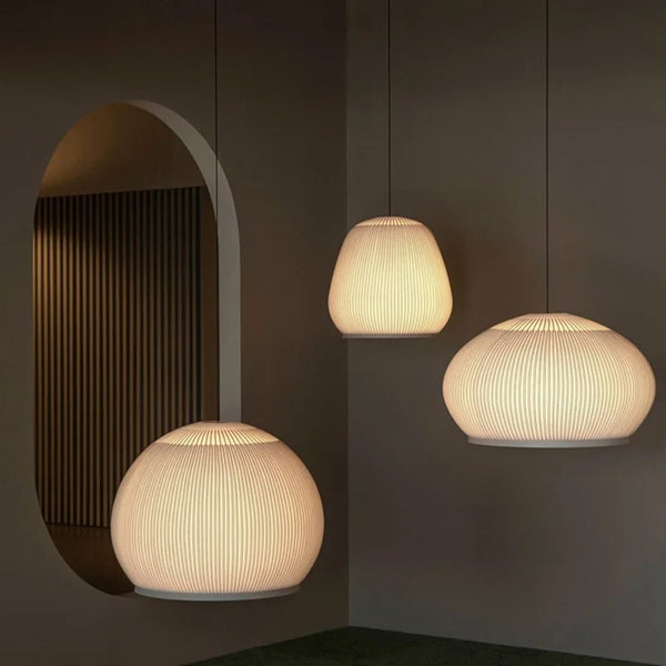 Lampe de Table Cocoon en Tissu Tressé Blanc – Alumine