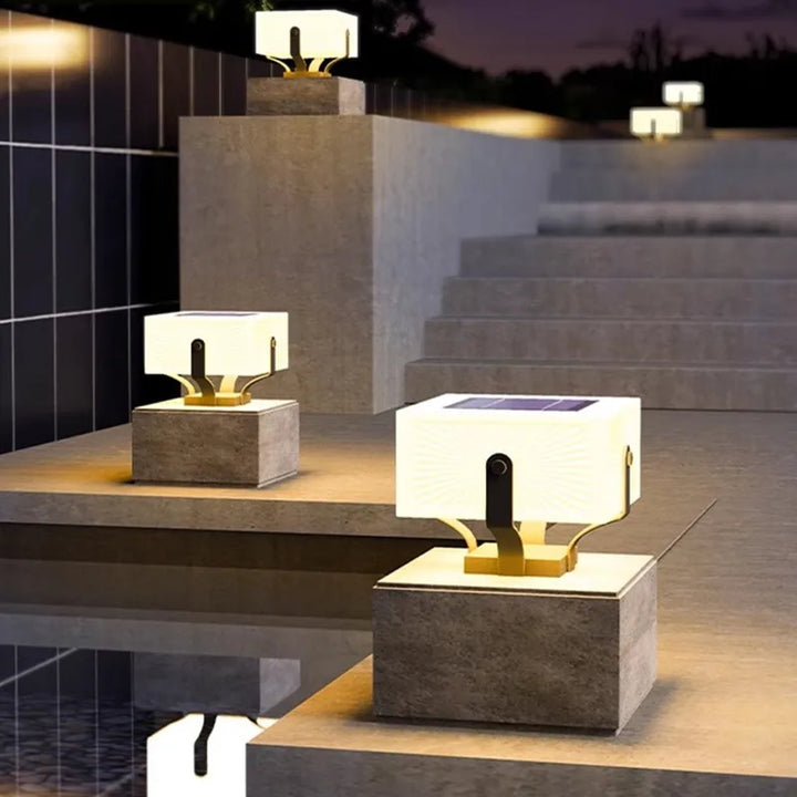 Lampe de Colonne Solaire en Acier Inoxydable pour Jardin – Solastice
