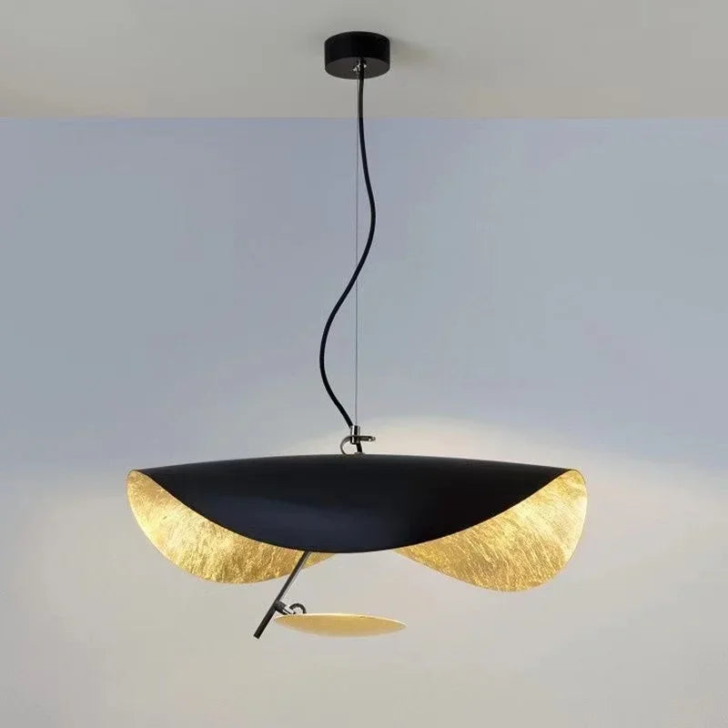 Suspension LED moderne en alliage pour salon et restaurant – Orluxia