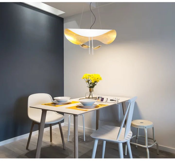 Suspension LED moderne en alliage pour salon et restaurant – Orluxia