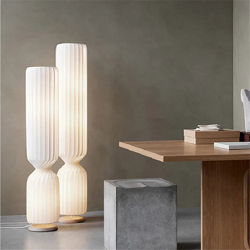 Lampadaire Moderne Doux & Élancé – Erida