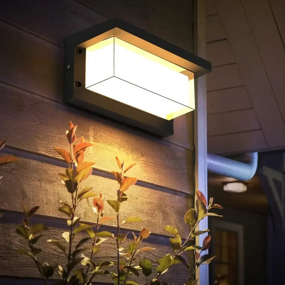 Nordische RGB WiFi-wandlamp voor tuin – Thoralys
