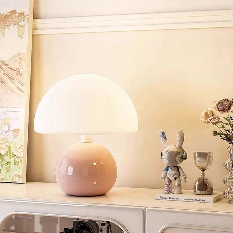 Lampe de table en céramique crémeuse pour chambre – Aureolys