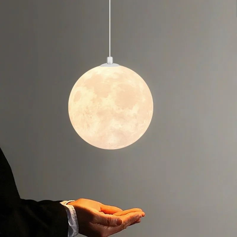 Suspension LED moderne en métal blanc – Moonéclat