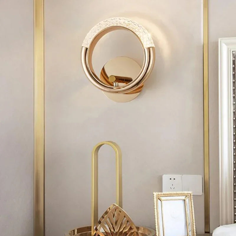 Applique murale directionnelle Ovalia design minimaliste dorée avec diffuseur acrylique - vue 8