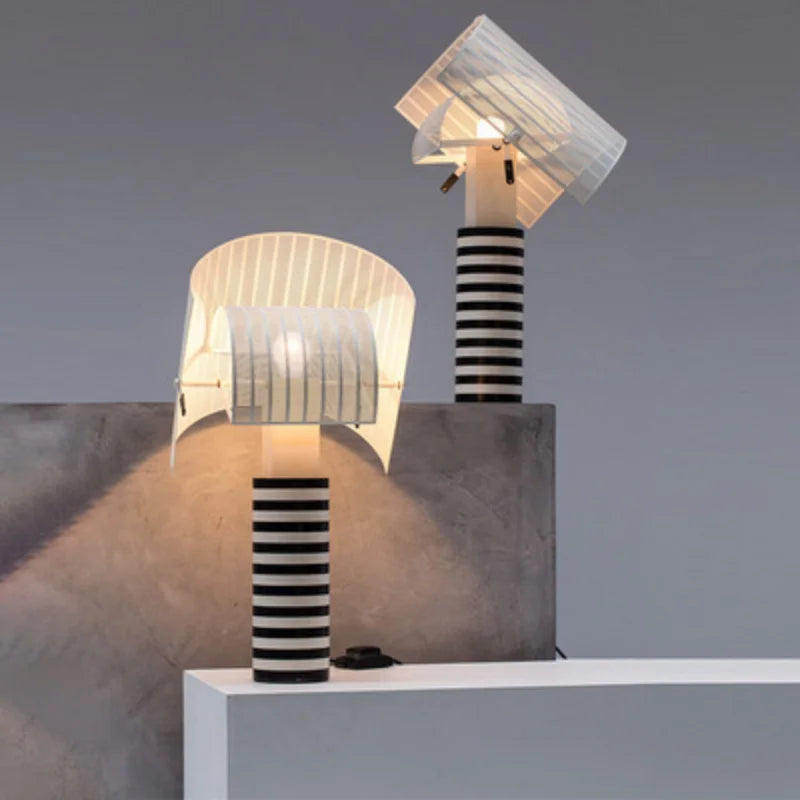 Moderne hanglamp in zwart en wit metaal voor woonkamer – Zébrano
