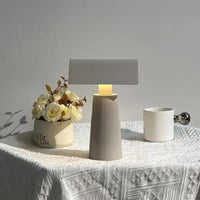 Lampe de Table Portable Minimaliste en Toucher Délicat – Alumina