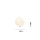 Sanfte Lampe mit Keramiksockel und Opalglas – vielseitige Eleganz – Pietra