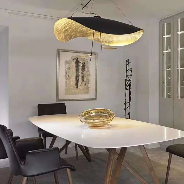 Suspension LED moderne en alliage pour salon et restaurant – Orluxia