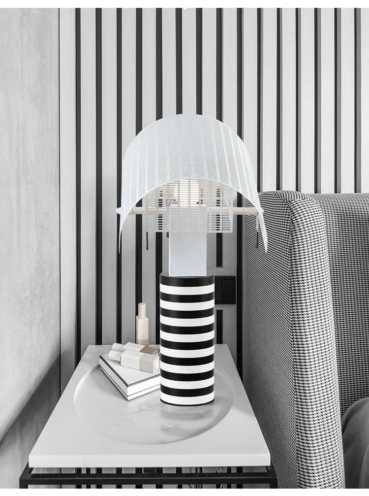 Moderne Hanglamp in Zwart en Wit Metaal voor Woonkamer – Zébrano