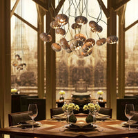 Suspension en Bois Floral pour Salles Élégantes – Orvaline