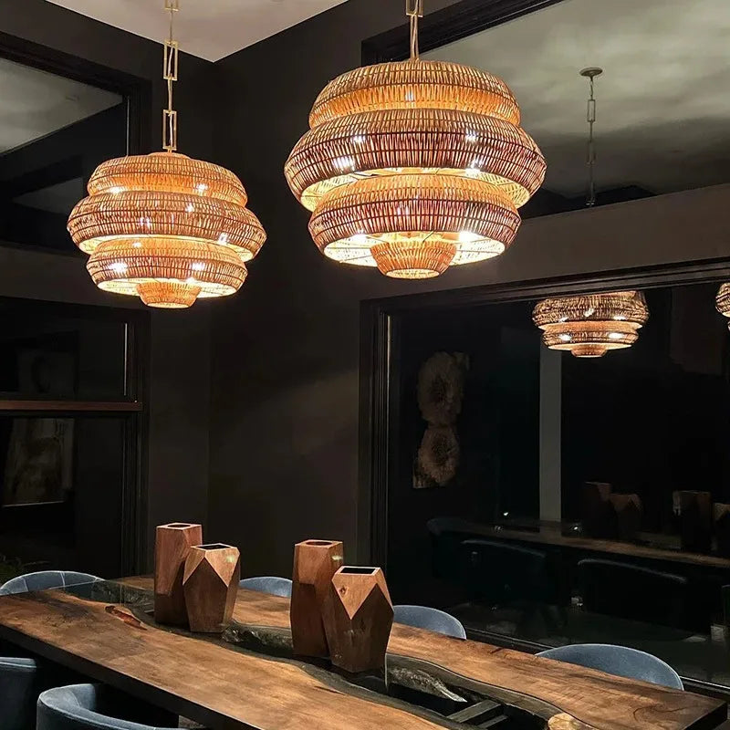 Hanglamp in Gevlochten Rotan Wabi-Sabi Stijl voor Eetkamer – Naiadis