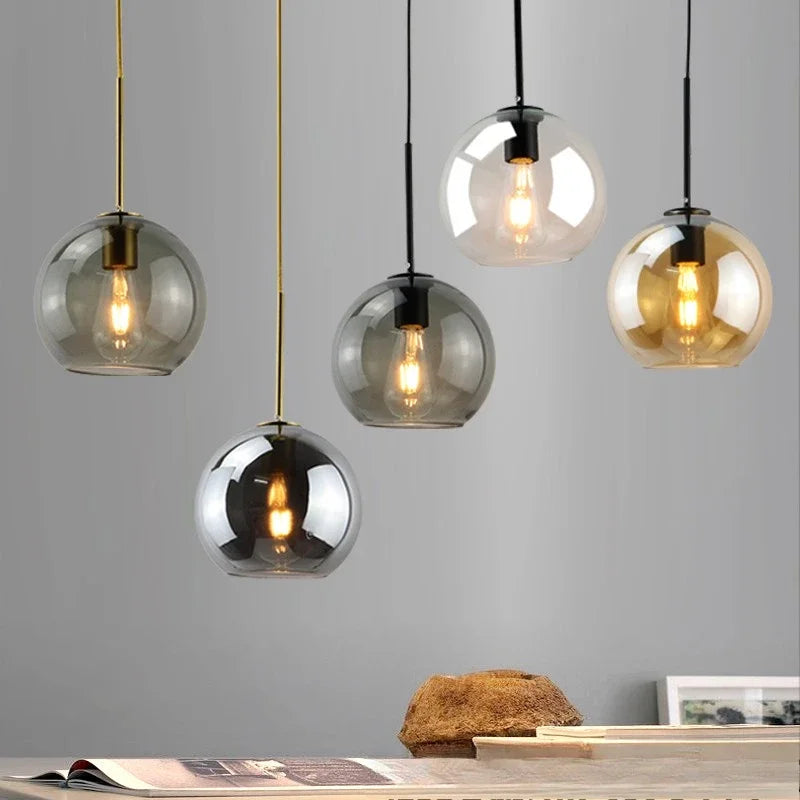 Glazen hanglamp in gerookt glas voor eetkamer – Ombrelia